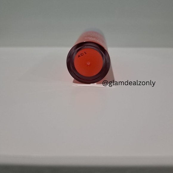 ✨NEW Fenty Treatz Hydrating + Strengthening Lip Oil ✨ - Picture 3 of 4